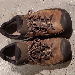 Keen targhee iii